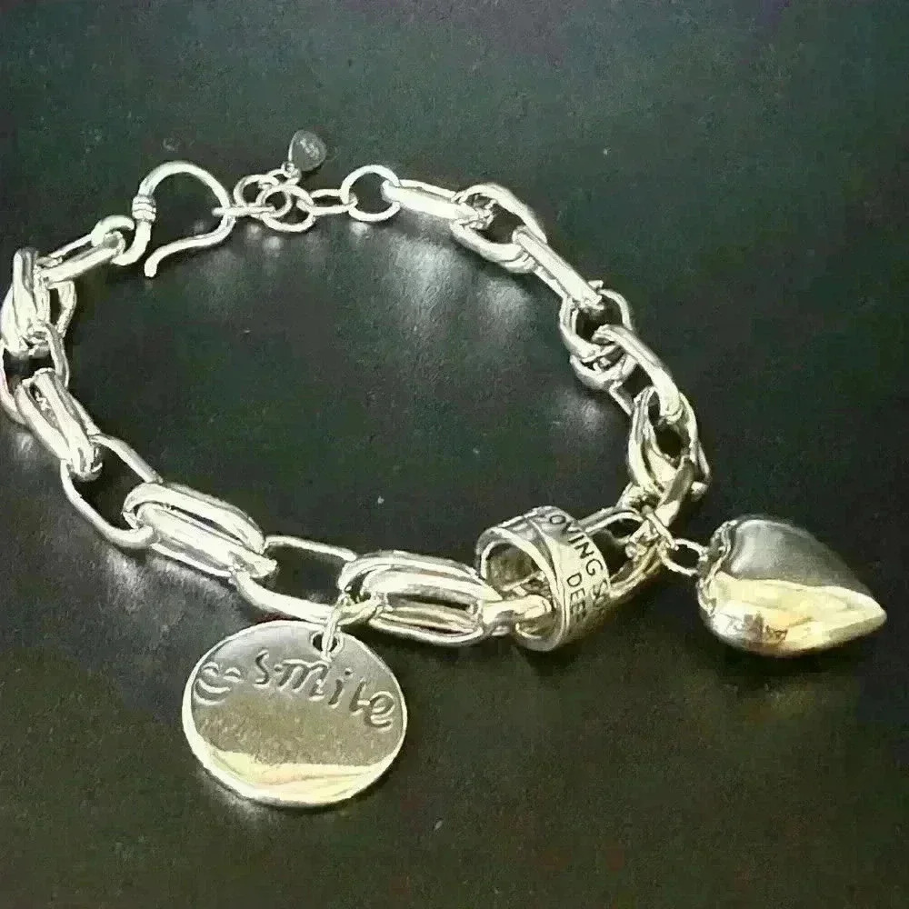 Chunky heart charm bracelet with smile charm ๐ - Picture 3 of 3